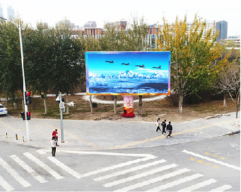 台江户外大屏广告投放要点。